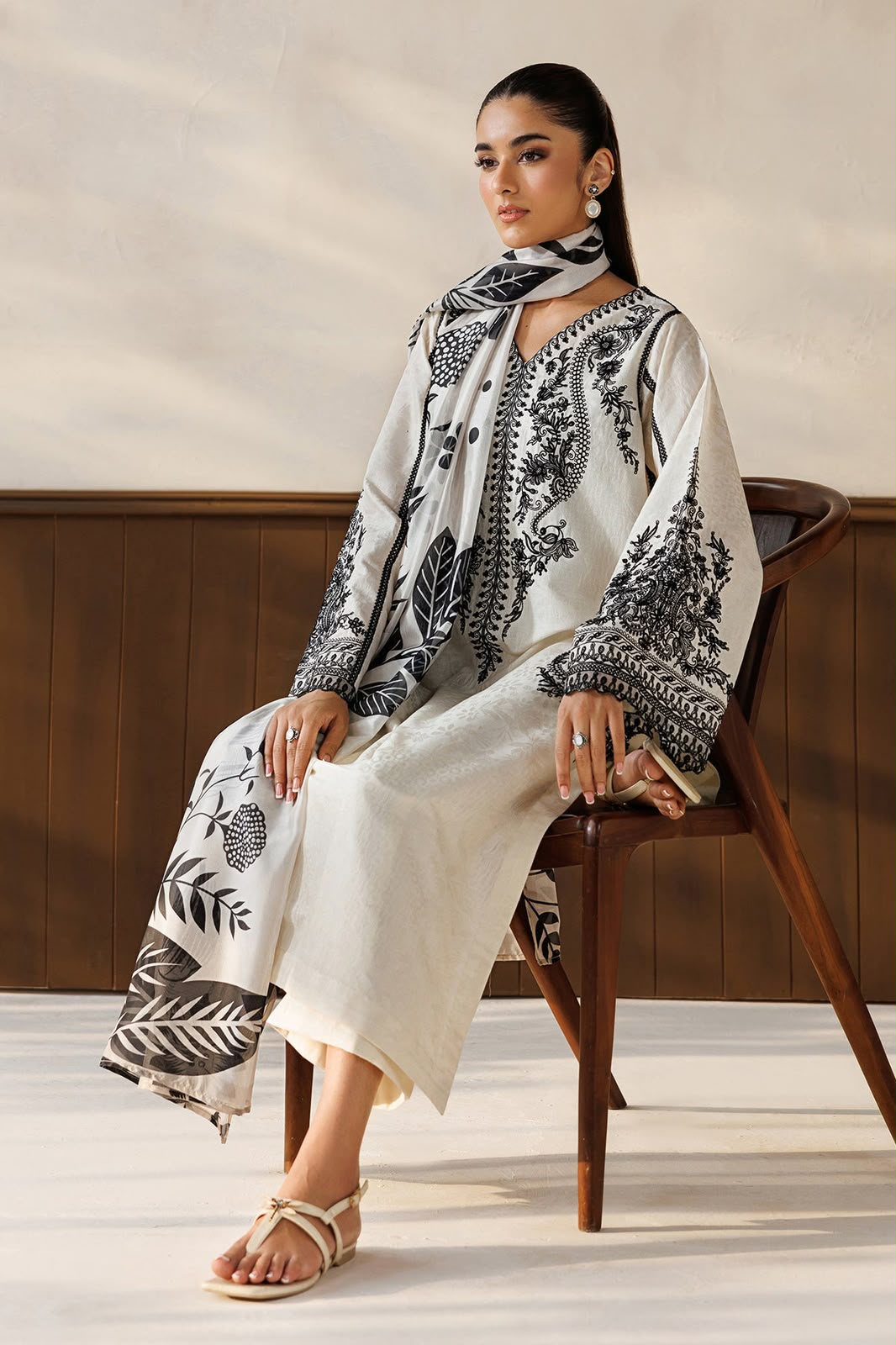 3PC EMB DHANAK [BAROQUE]