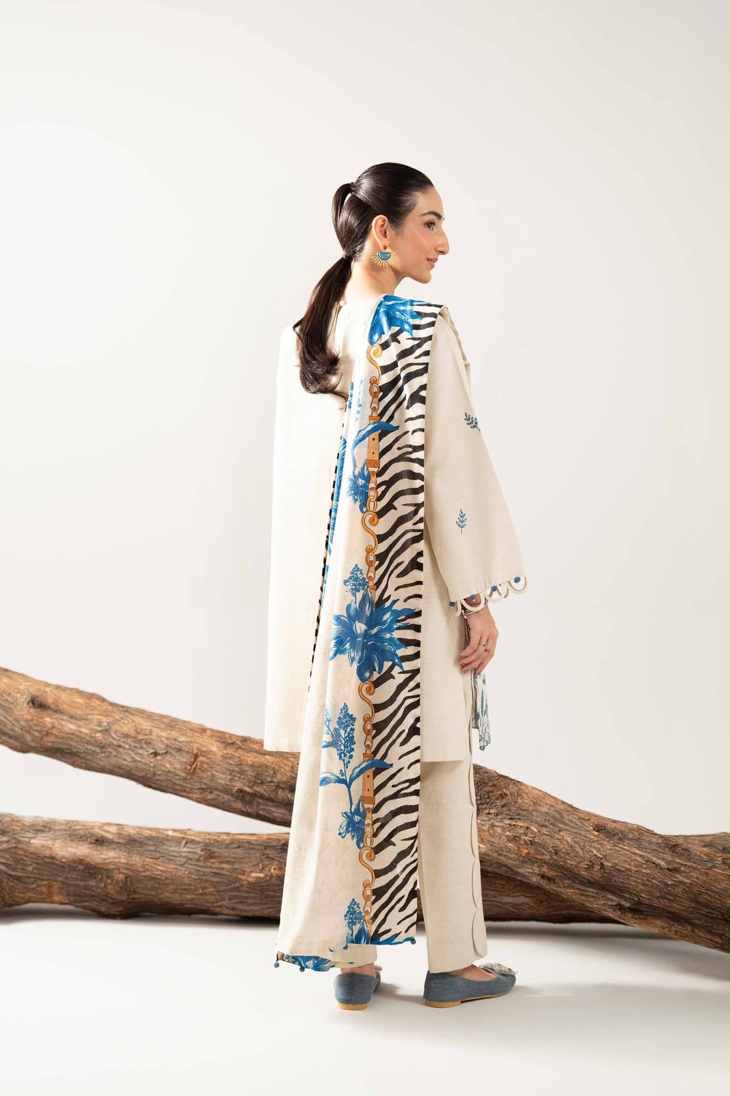 3PC EMB DHANAK [NISHAT]